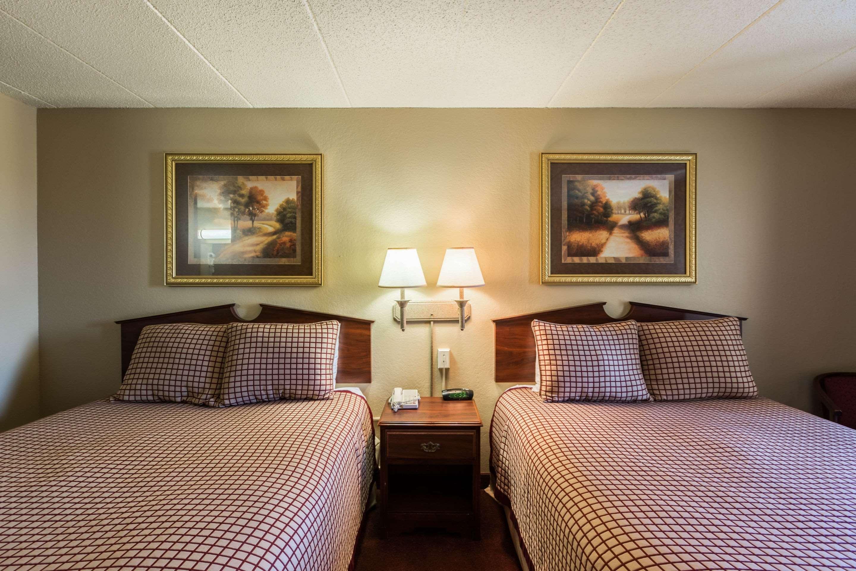 Rodeway Inn Norfolk Esterno foto