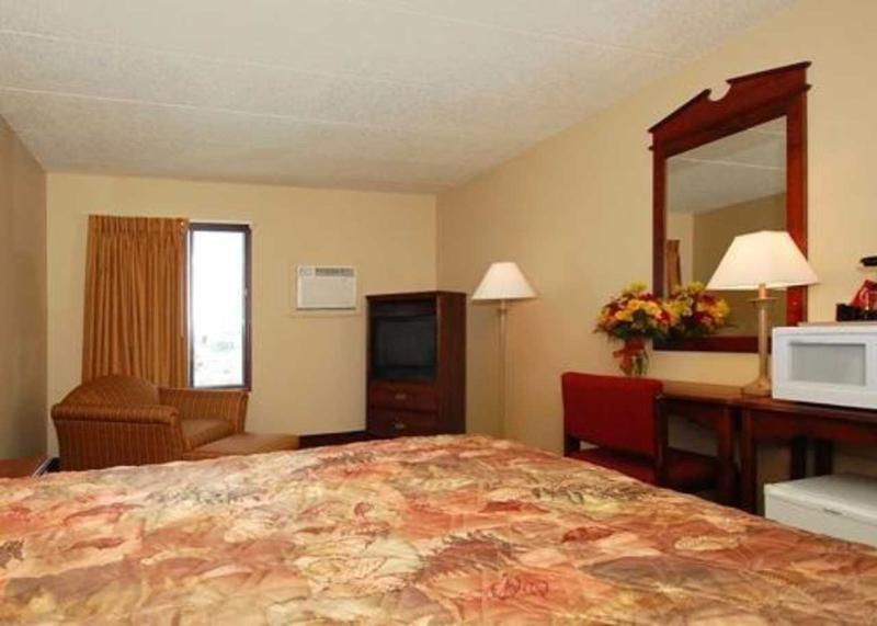 Rodeway Inn Norfolk Esterno foto